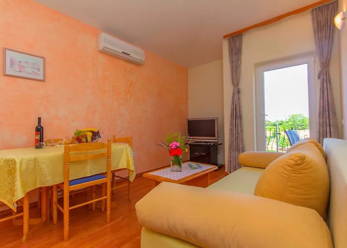 Apartments 4 Palme