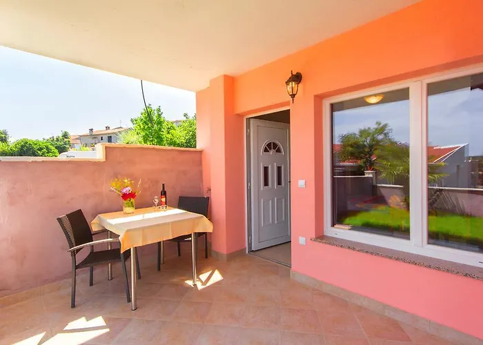Apartments 4 Palme