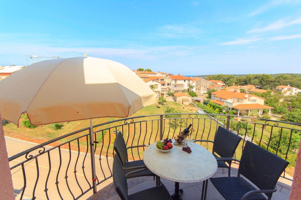 Apartment 4 Palme
