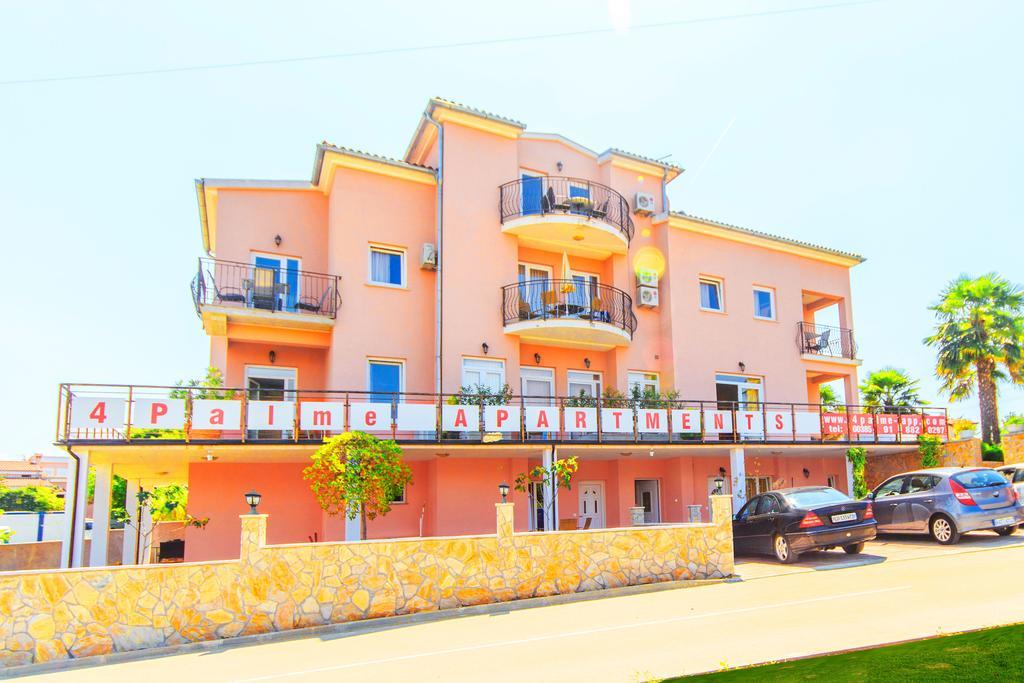 Apartment 4 Palme *